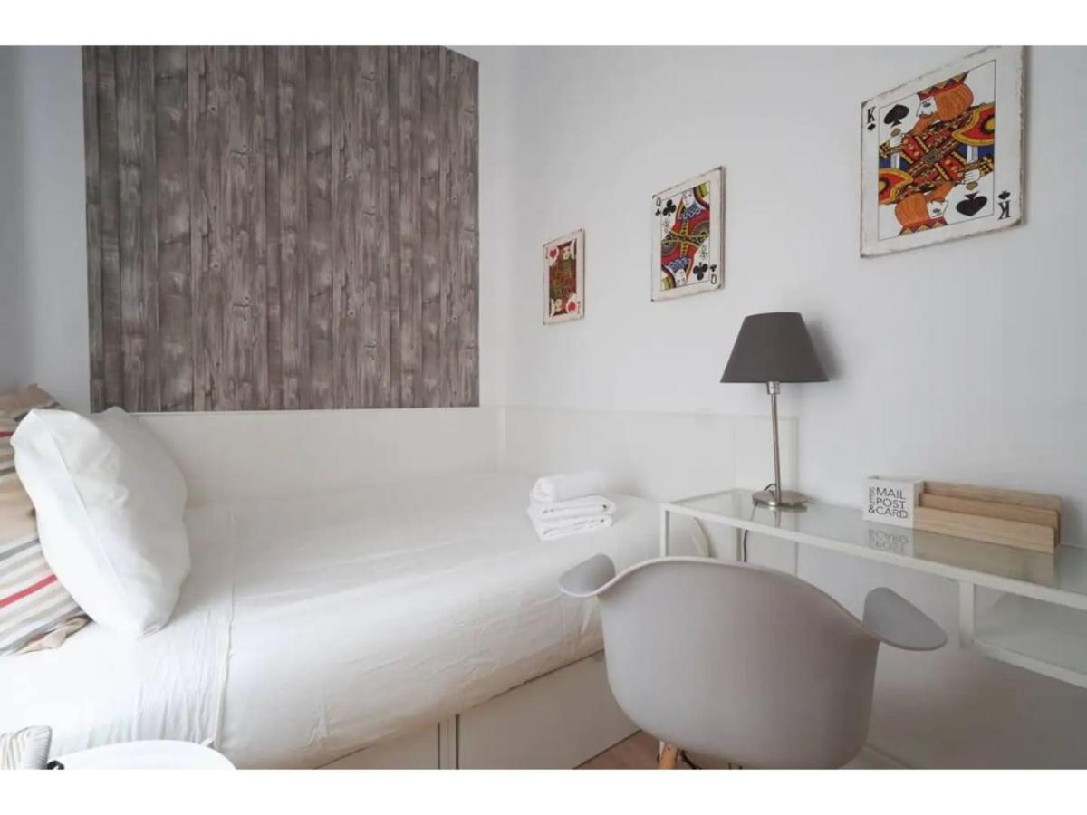 Retiro Park Apartments Madrid Exterior photo