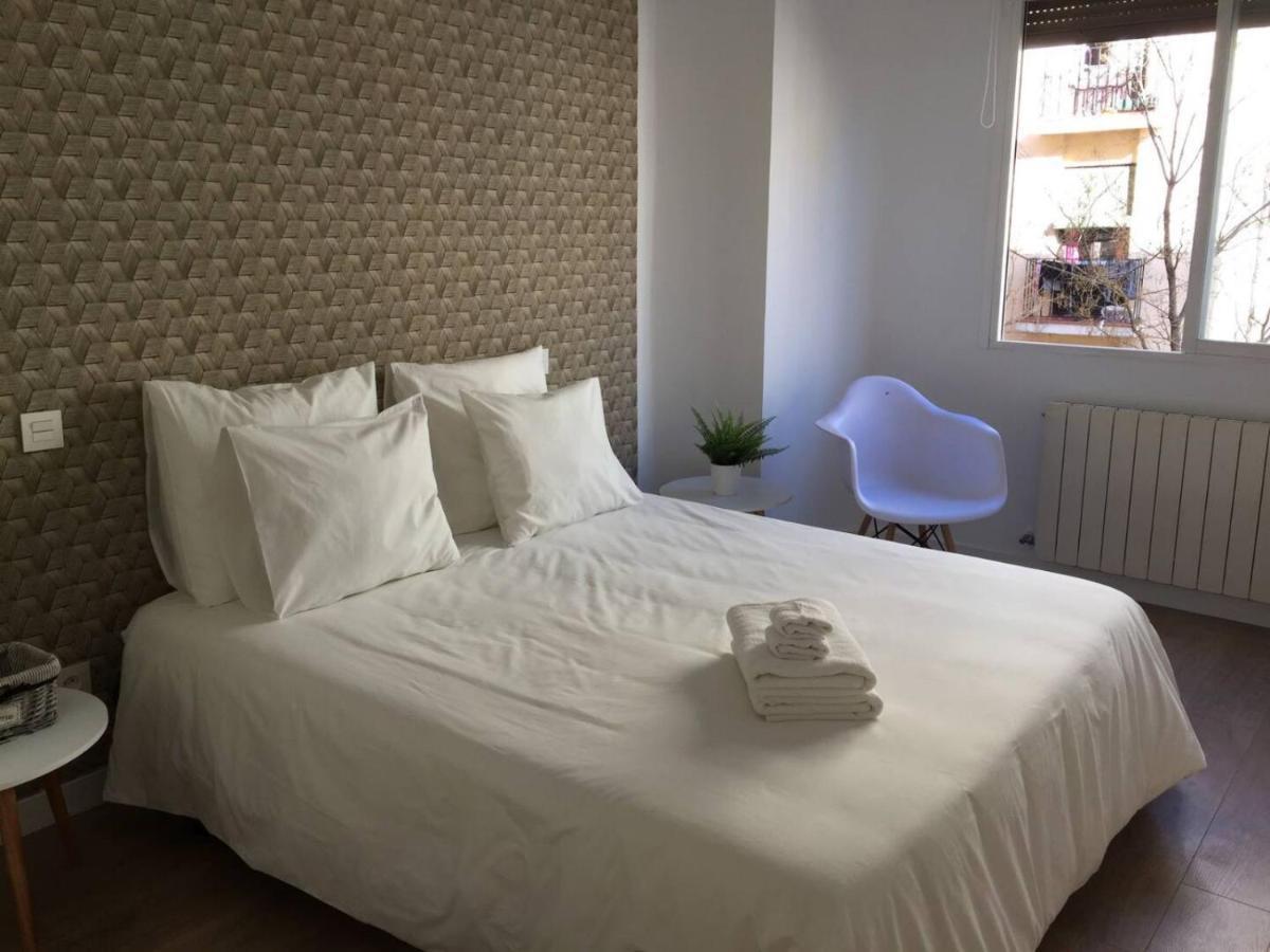 Retiro Park Apartments Madrid Exterior photo